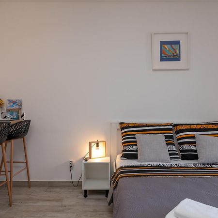 Apartmani Luce Трогир Екстериор снимка