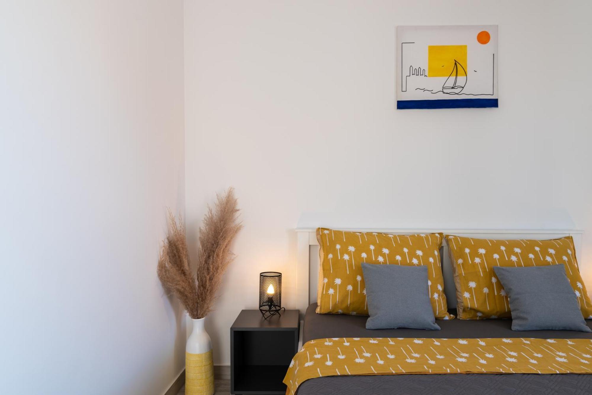 Apartmani Luce Трогир Екстериор снимка