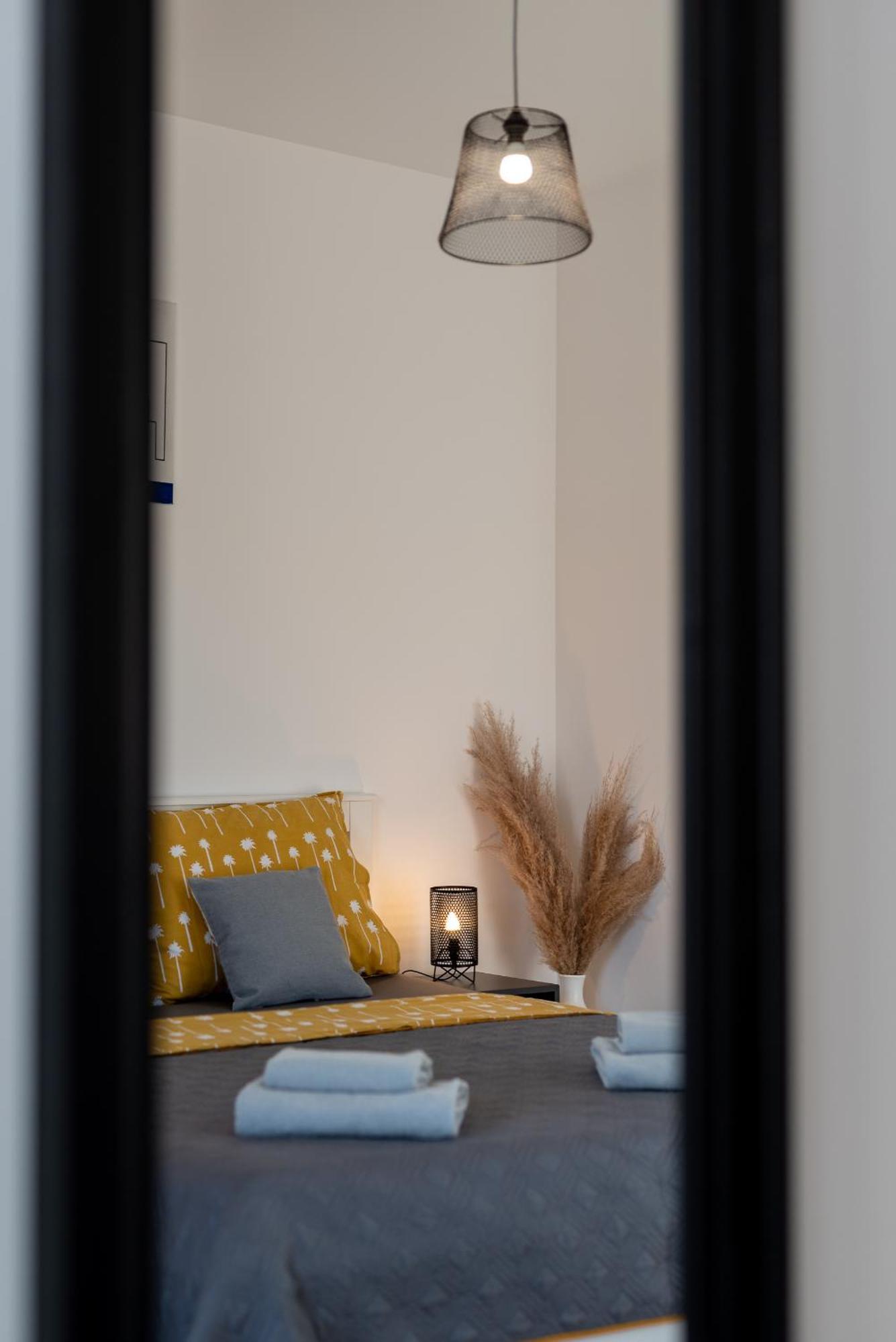 Apartmani Luce Трогир Екстериор снимка