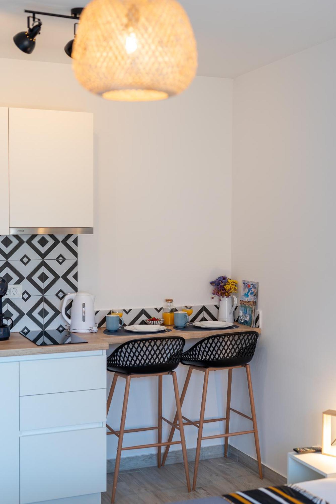 Apartmani Luce Трогир Екстериор снимка